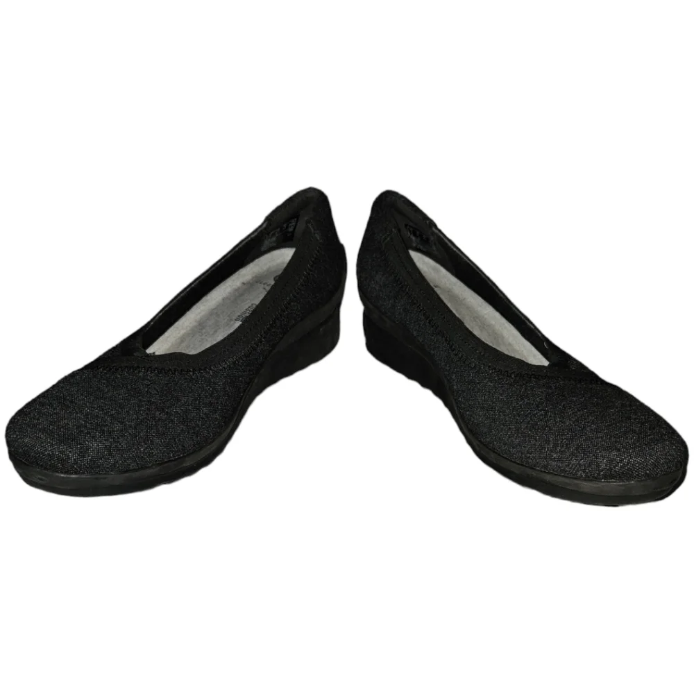 Cloudsteppers By Clarks Soft Cushion Memory Foam Wedge Heels